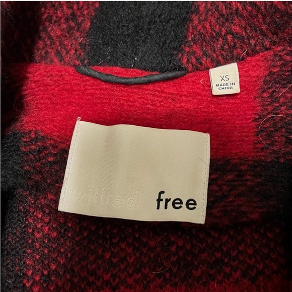 Aritzia Wilfred Free Off-Duty Buffalo Plaid Wool Jacket in Red / Black sz XSmall - Picture 11 of 16